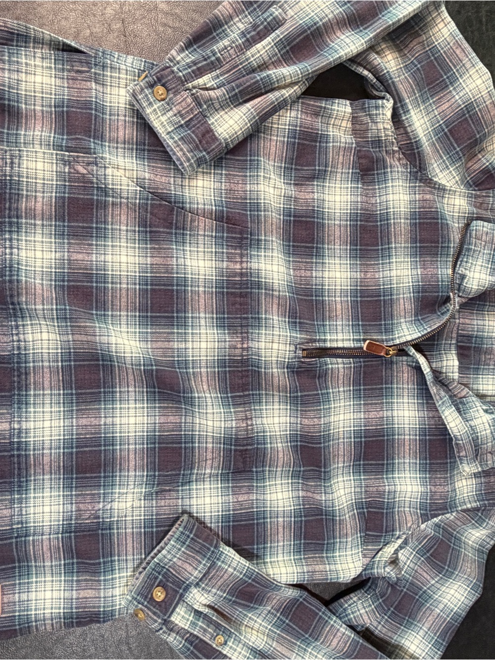 LL Bean Women’sBlue Plaid Long-Sleeve Shirt - Casual Button-Up Size Medium